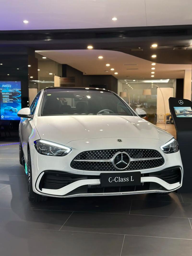 奔驰轿车20万左右图片,奔驰20万一30万车图片