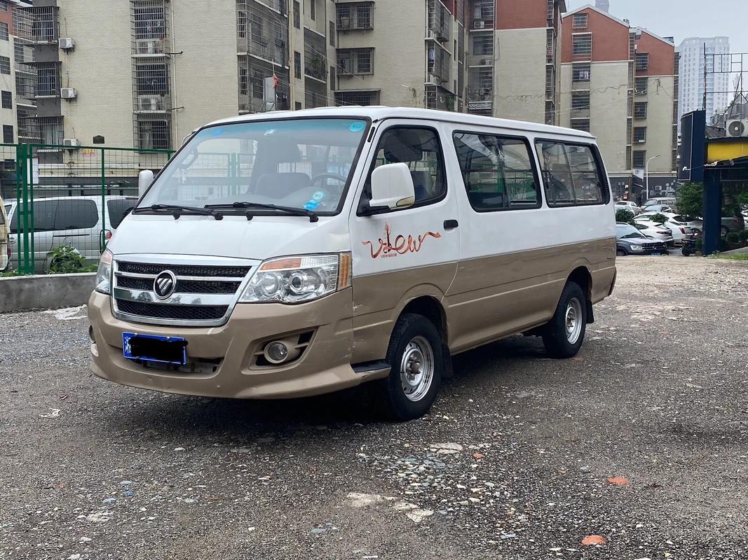 福田六座面包车／福田6座面包车