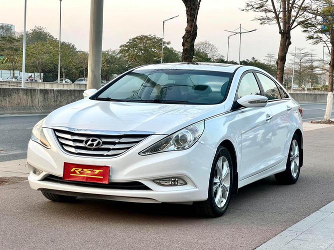 现代索纳塔八怎么样 现代索纳塔8配置区别