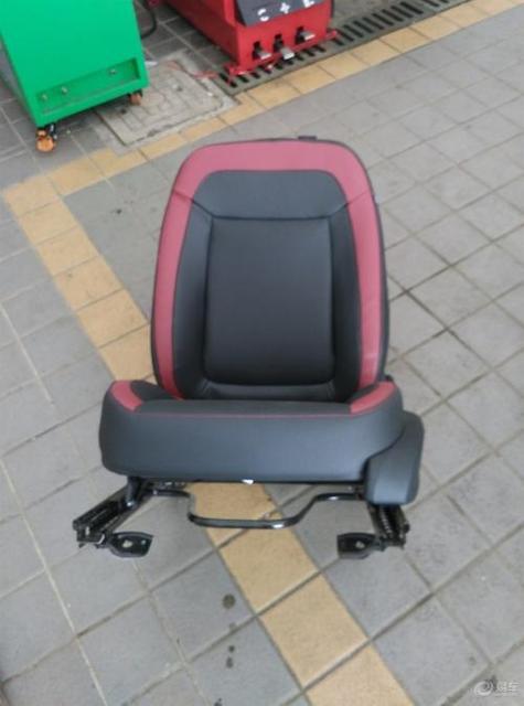 换座椅算非法改装吗／车子换座椅合法吗