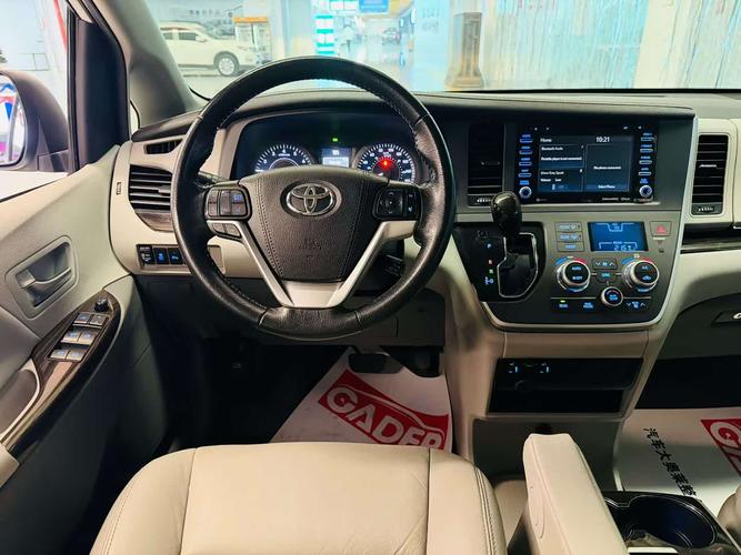 丰田塞纳进口版(丰田塞纳进口版怎么连接蓝牙)