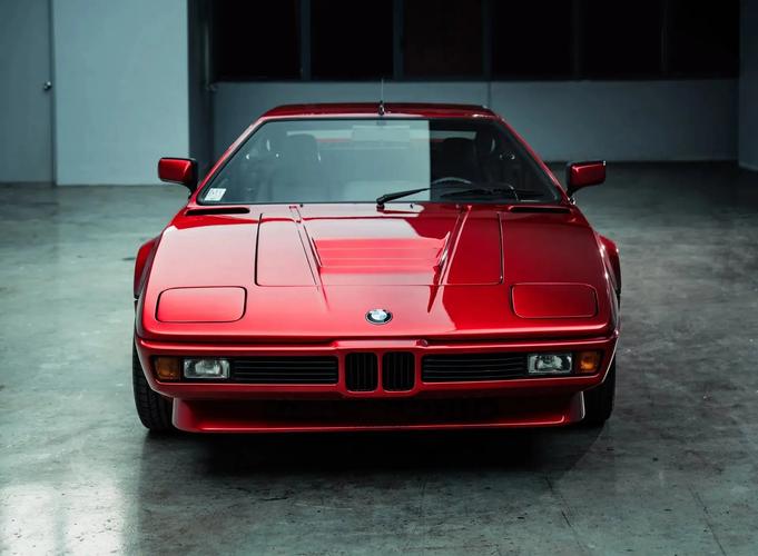 宝马1m跟m1区别 宝马m1参数