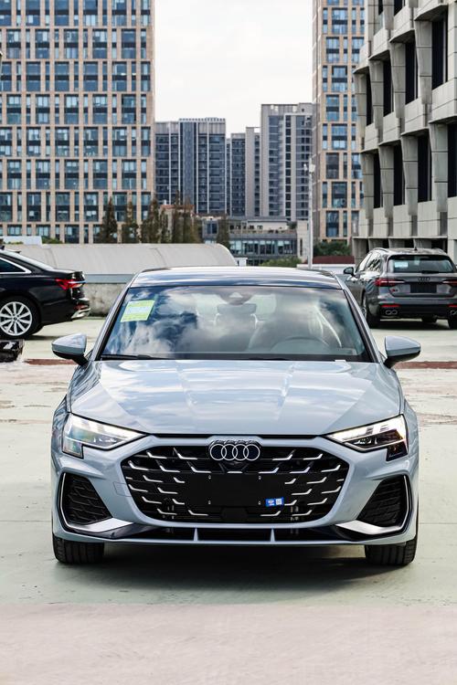 新一代奥迪a3最新款(全新一代奥迪a3谍照)