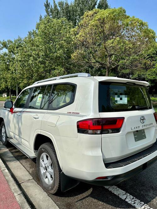 2023新款陆巡(2022款陆巡售价)