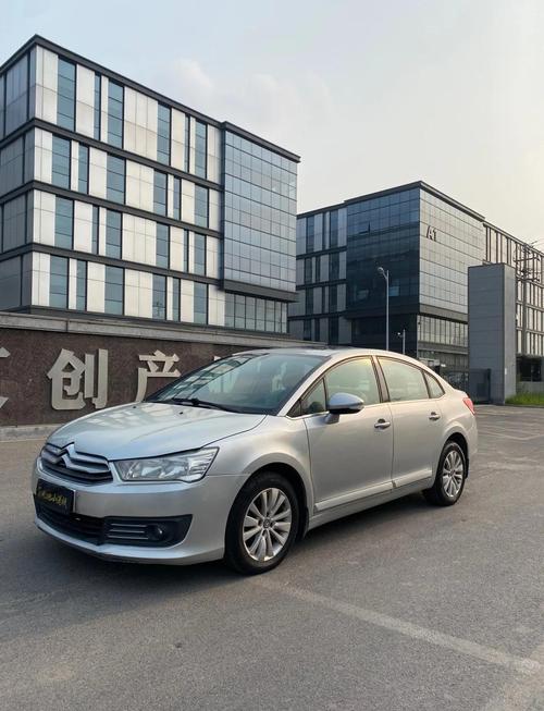 2014款雪铁龙世嘉怎么样 雪铁龙世嘉 2014款 三厢 16自动舒适型