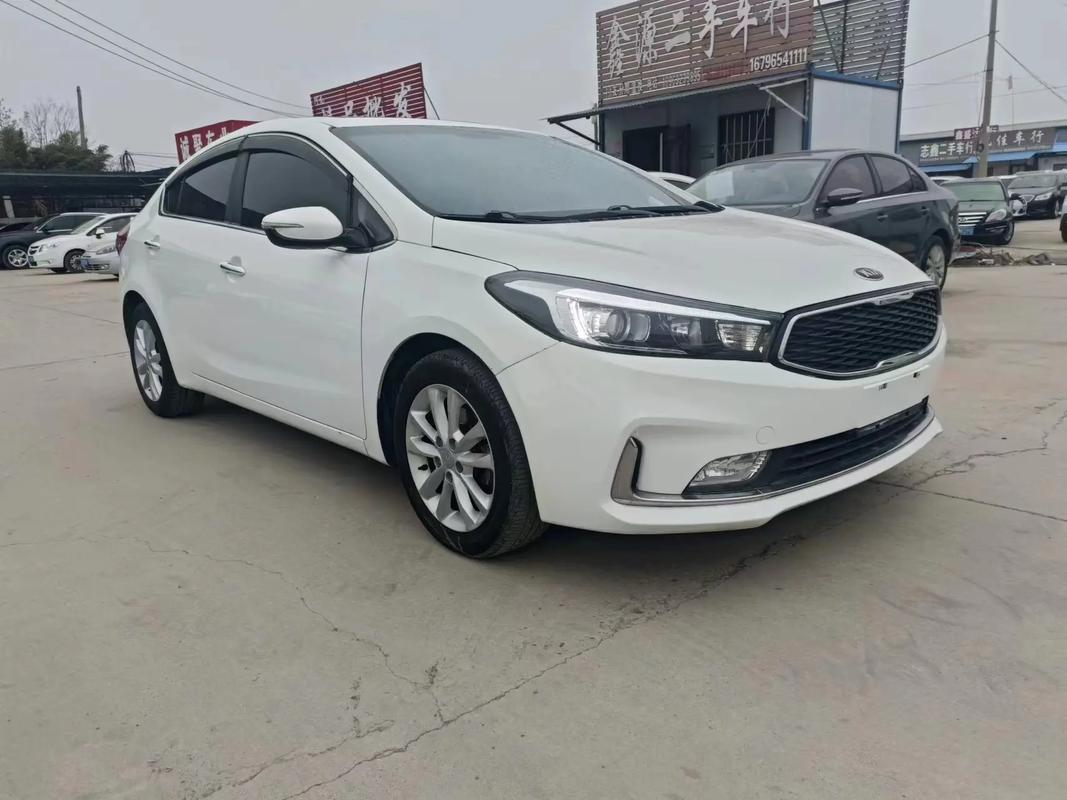 16年起亚k3／16年起亚k3二手车值多少钱