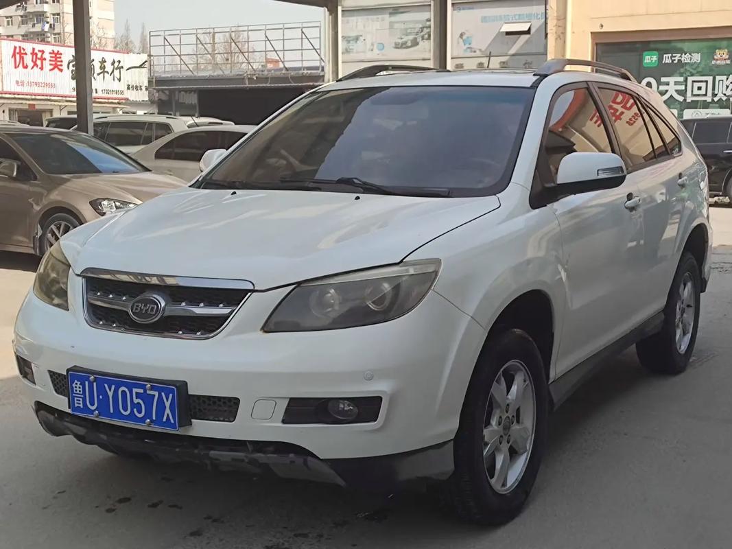 比亚迪s6价格二手／比亚迪s6现在二手卖多少钱