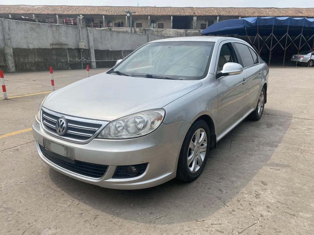 大众朗逸09年二手价钱 2009大众朗逸新车报价二手