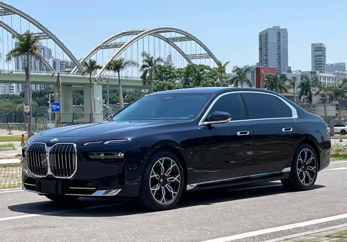 宝马2023款7系(2023款宝马全新7系谍照曝光)