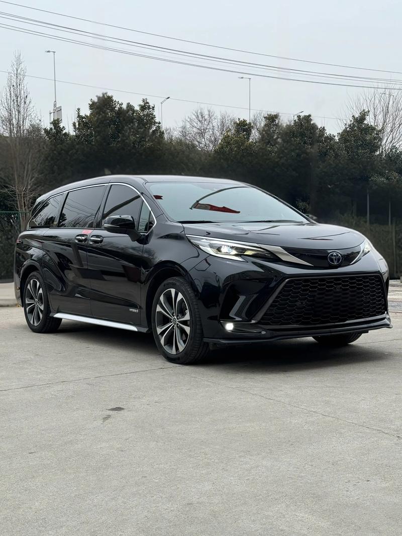 丰田(丰田格兰维亚2026款落地价格)