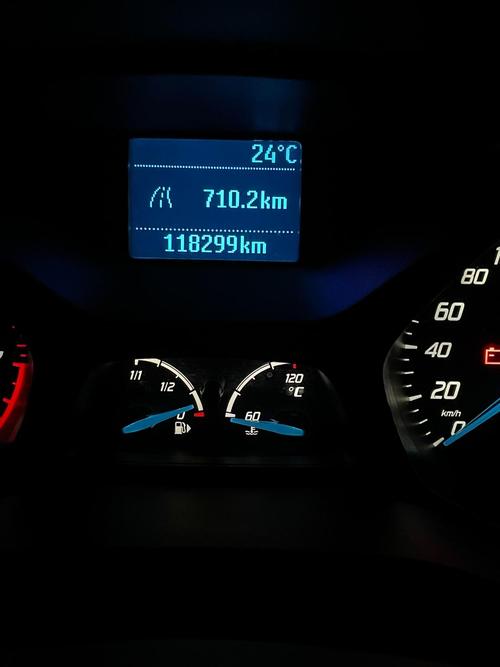 福克斯两厢油耗多少真实油耗 福克斯两箱油耗多少