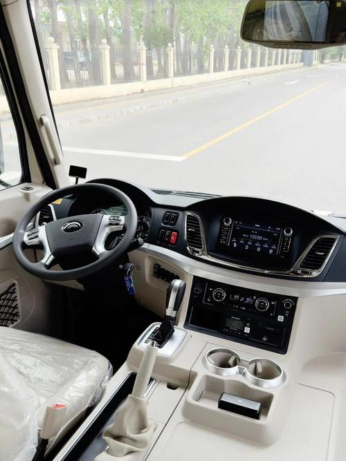 宇通t7商务车(宇通t7商务版)